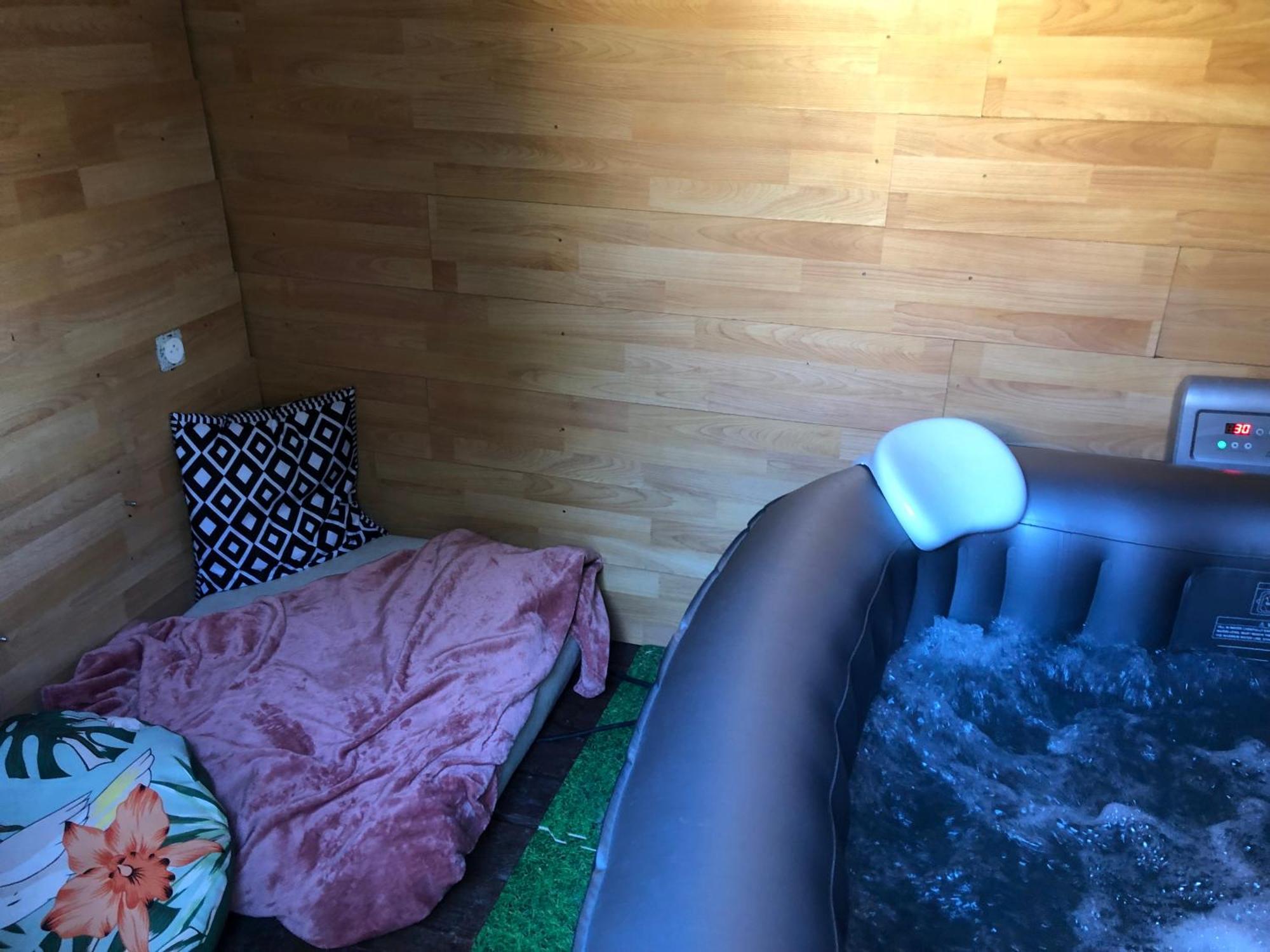 Grand T2 Climatise Avec Jardin Et Spa Narbonne Exteriér fotografie